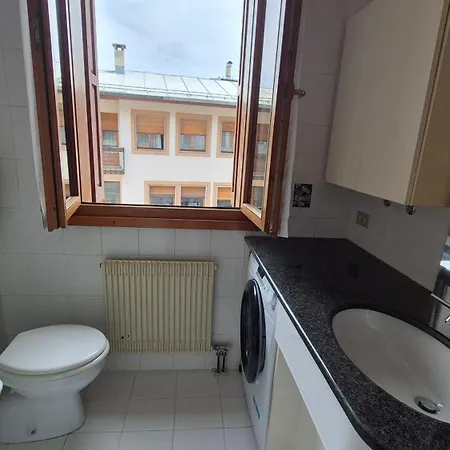 Pieve Center Lovely Flat Con 3 アパート