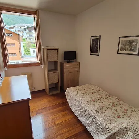 アパート Pieve Center Lovely Flat Con 3 *